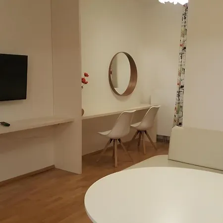 Medvedin 306 Apartment